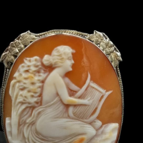 Antique 14K Gold Full Figural Cameo Brooch/Pendant - Picture 4 of 8